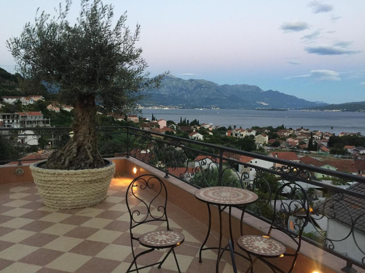 Monte Aria Panorama Suites Herceg Novi Exteriör bild