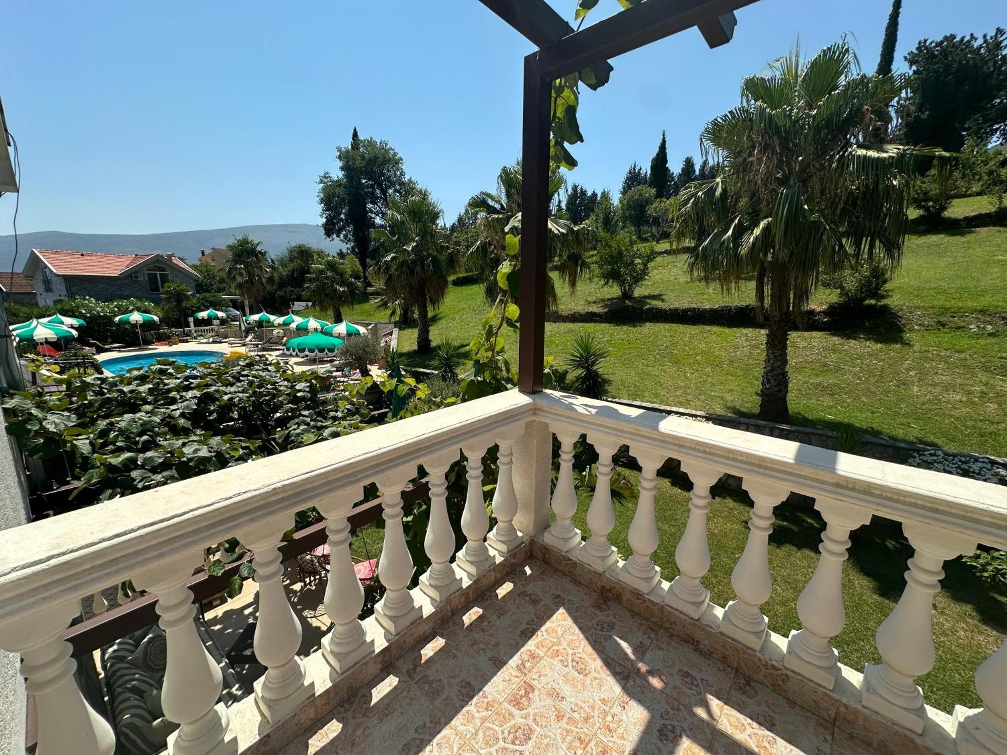Monte Aria Panorama Suites Herceg Novi Rum bild