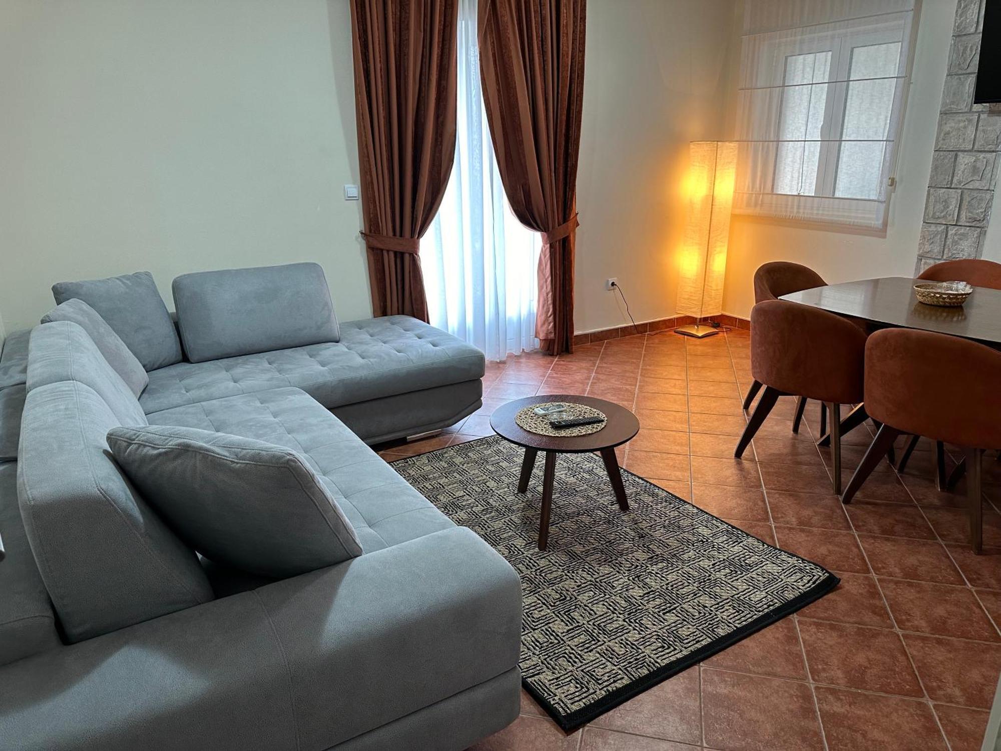 Monte Aria Panorama Suites Herceg Novi Exteriör bild